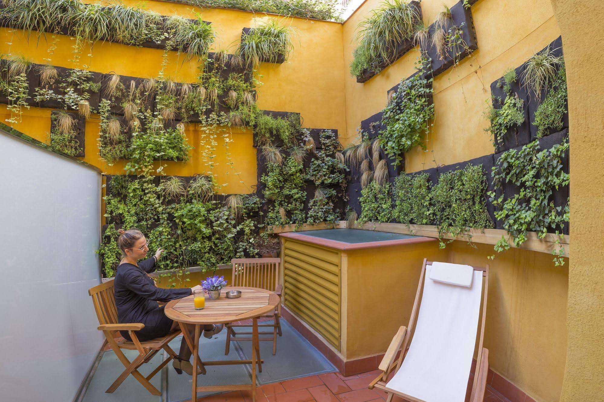 Boutique Hostemplo Sagrada Familia Hotel Barcelona Luaran gambar
