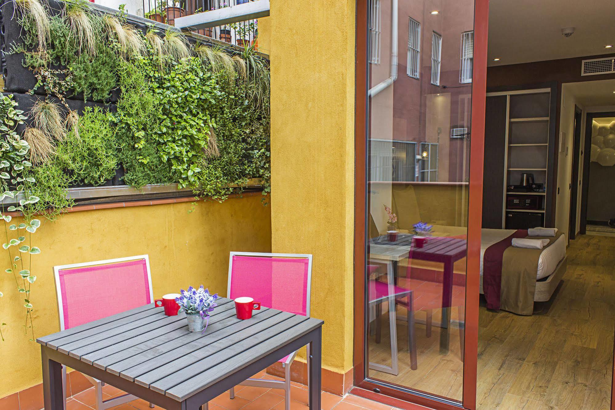 Boutique Hostemplo Sagrada Familia Hotel Barcelona Luaran gambar